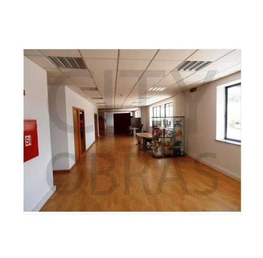 remodelação de grande espaço comercial